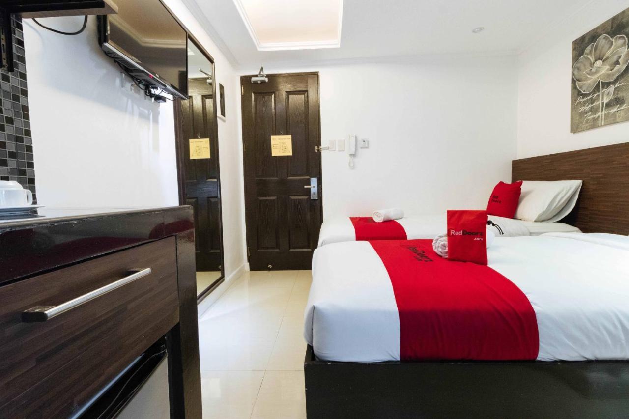Reddoorz Plus @ Poblacion Makati Makati City Extérieur photo