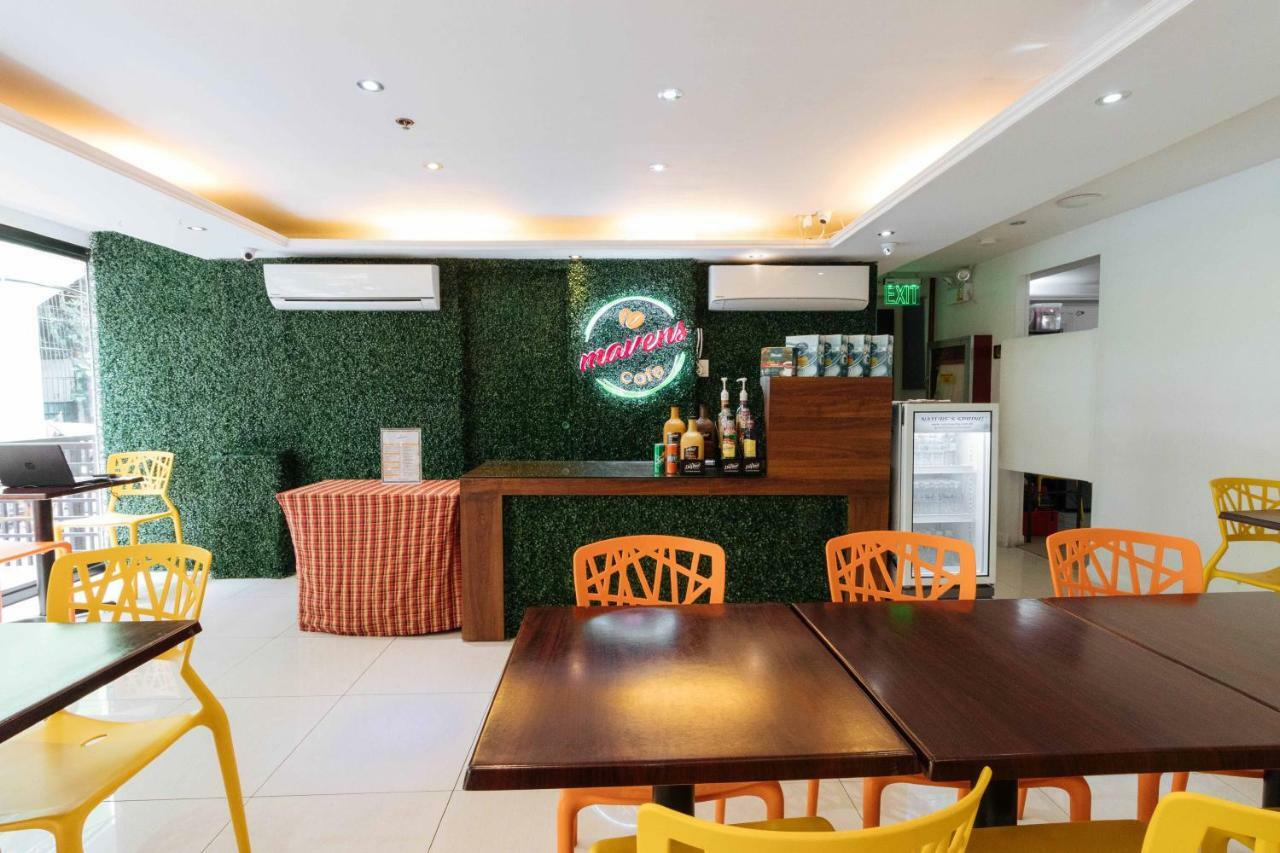 Reddoorz Plus @ Poblacion Makati Makati City Extérieur photo